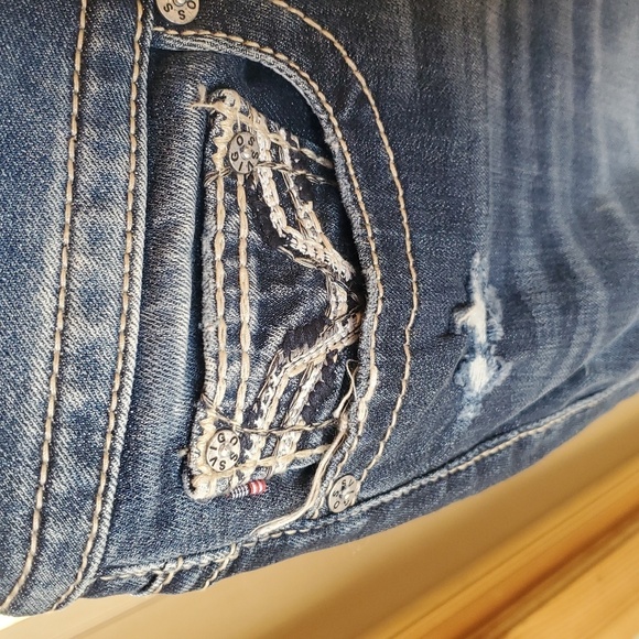 Vigoss NWT Blue Embroidered Chelsea Skinny Sz. 9/10 Raw Hem Women's Jeans - Picture 9 of 16